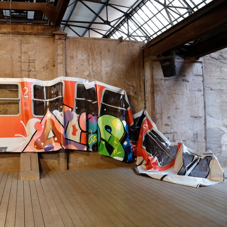 Einblick in die "Urban Art Biennale" in der Völkinger Hütte (Foto: Karl-Heinrich Veith)